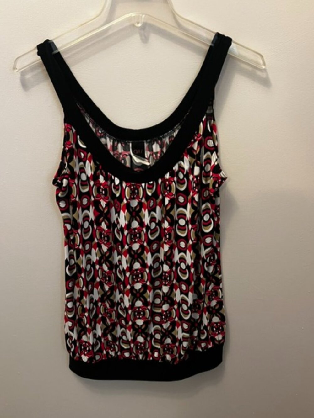 Women's Wrapper Dressy Tank, Black Pink Geo Design, Size L, Banded bottom Ex Con